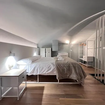 Elegante In Centro - Metro Marconi * Torino