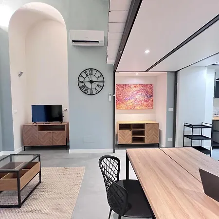 Elegante In Centro - Metro Marconi 아파트 *